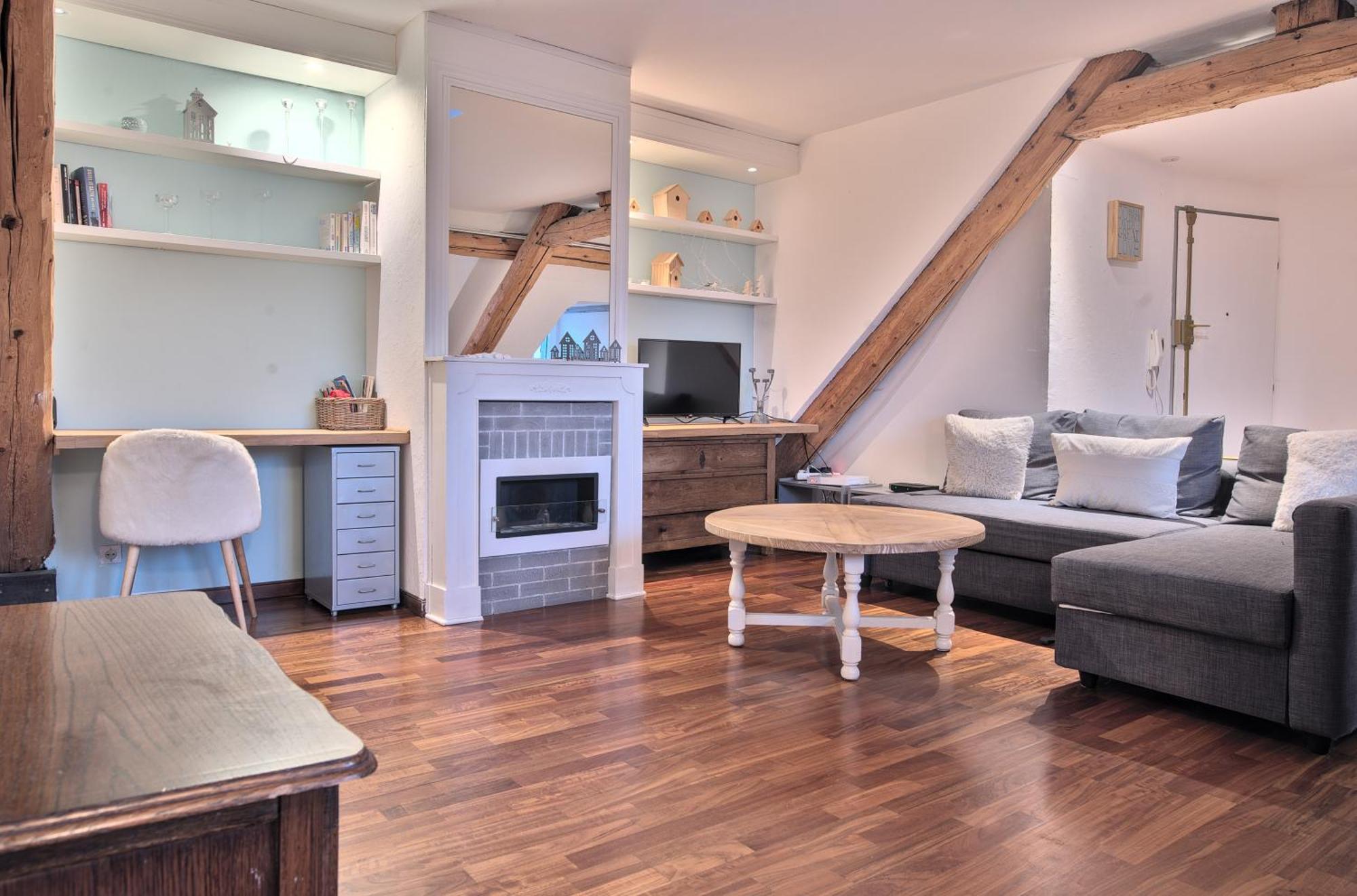 Unsejourametz - Charme De L'ancien, Hyper-centre, Parking Appartement